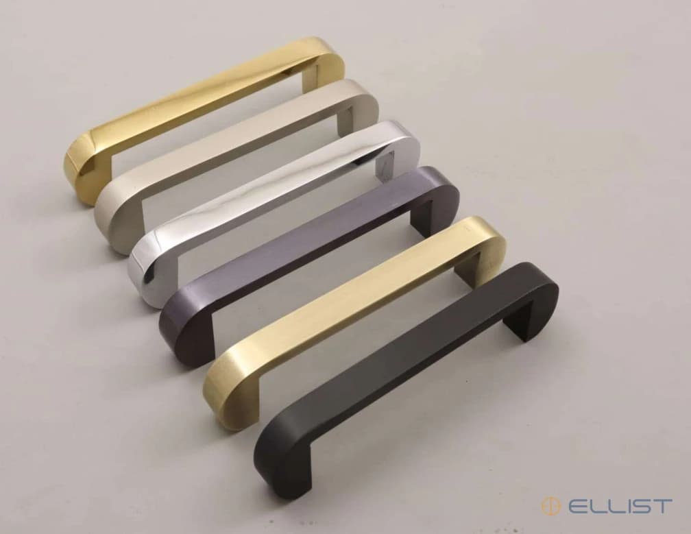 ELLIST cabinet handle model 64, 12X8 D HALF LEG